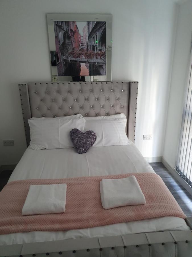 Modern City Centre Apartments Liverpool Bagian luar foto